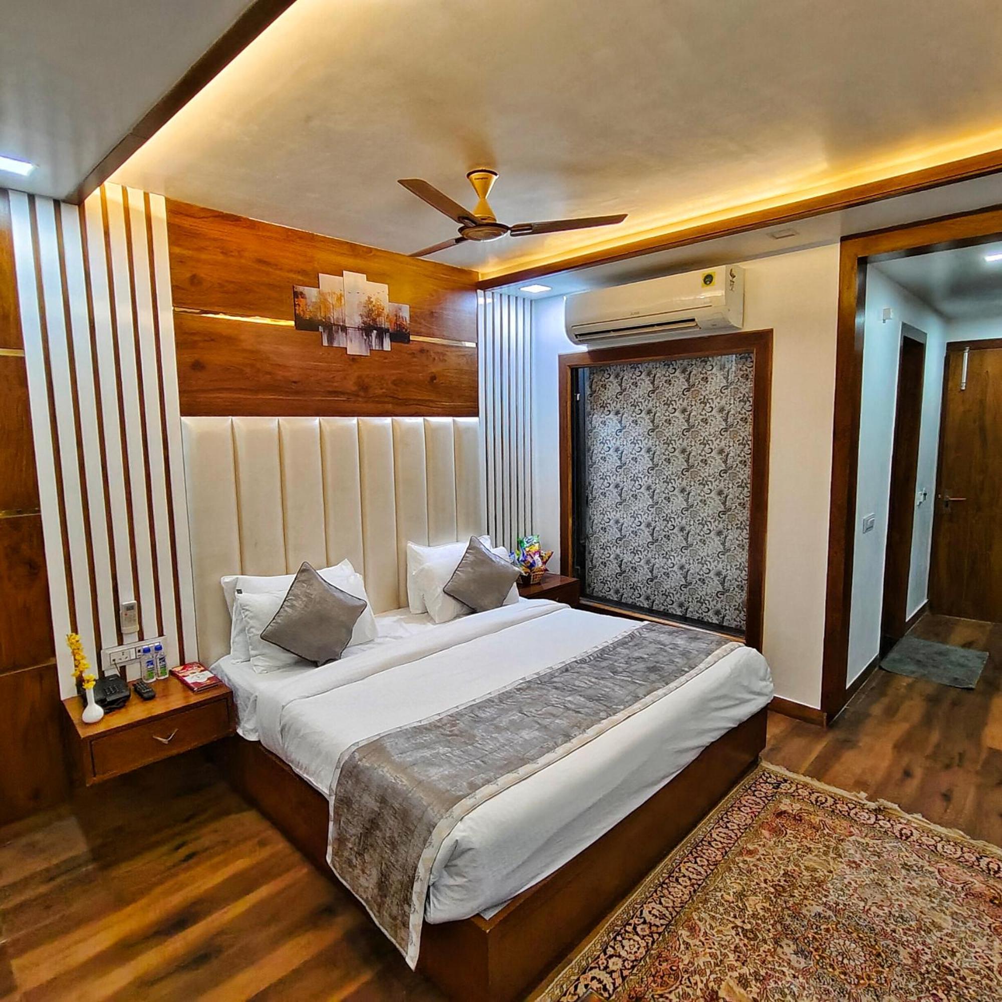 Rich Grand Hotel Agra  Ngoại thất bức ảnh