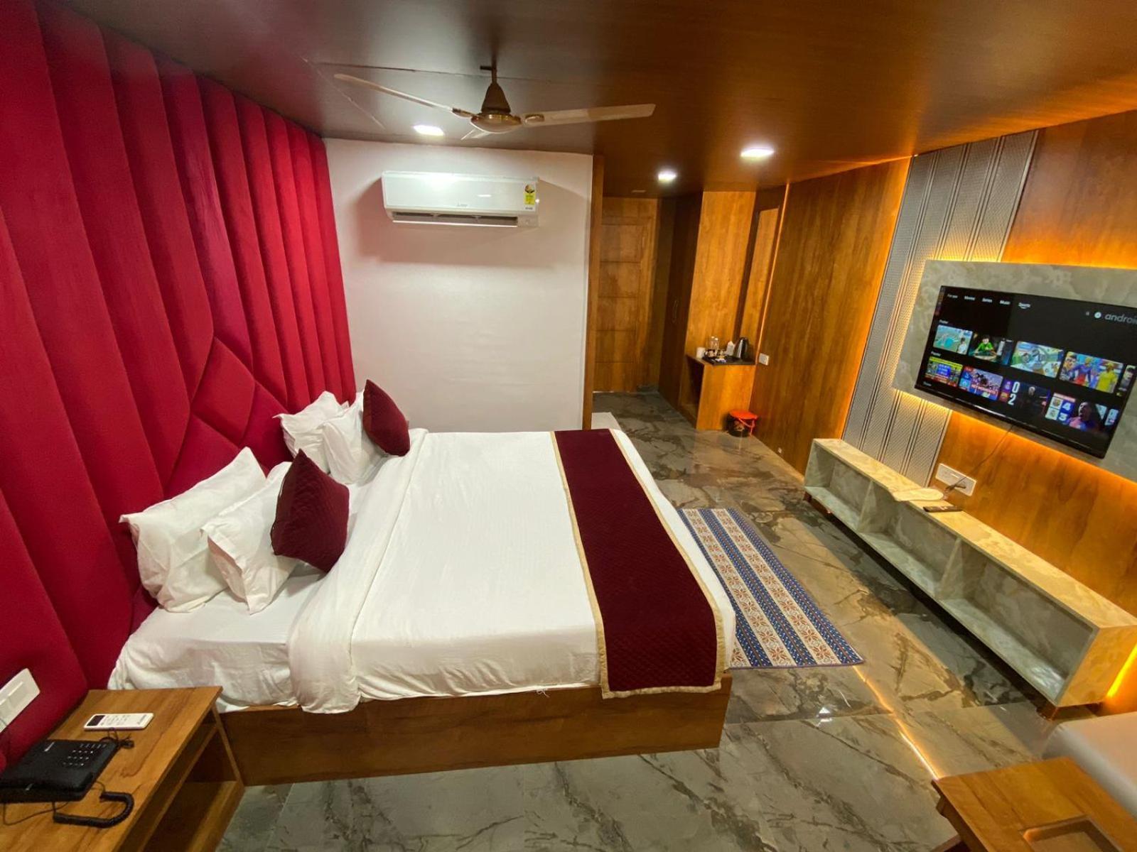 Rich Grand Hotel Agra  Ngoại thất bức ảnh
