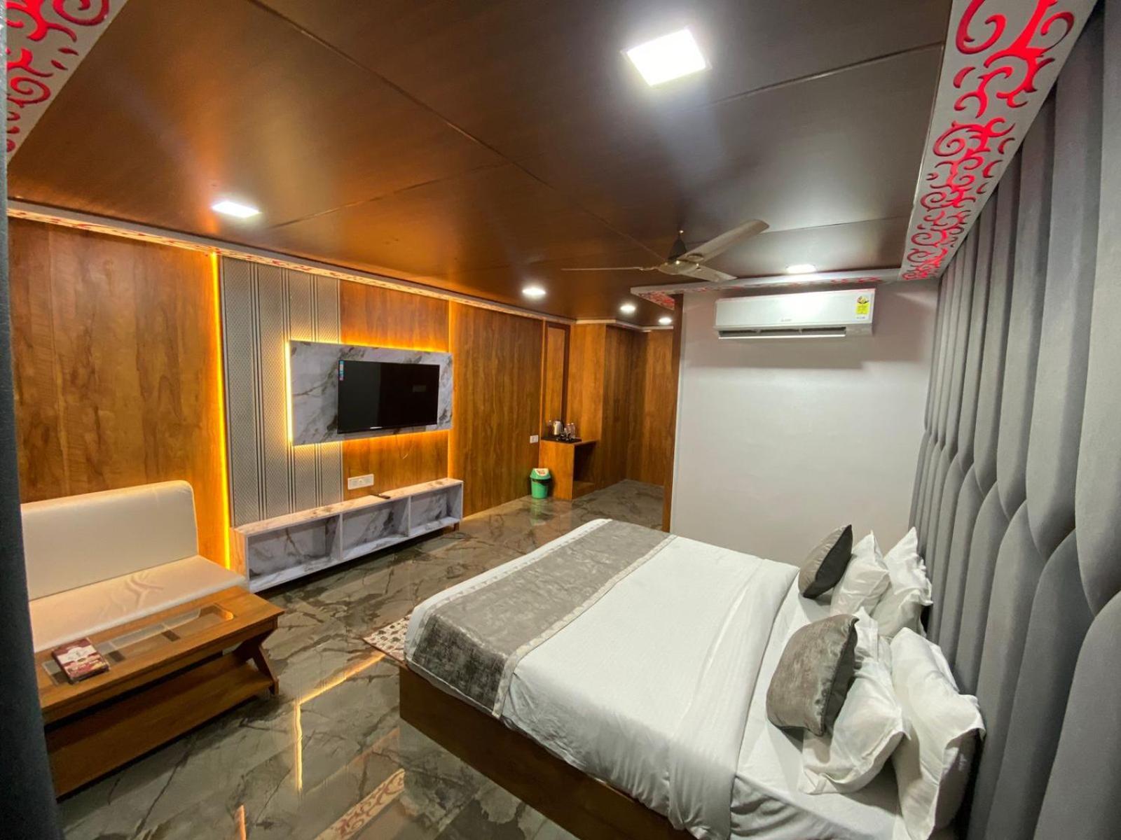 Rich Grand Hotel Agra  Ngoại thất bức ảnh